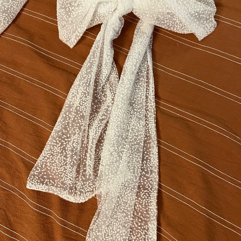 Eloquii x Bridal Tie Shoulder Dress - Picture 6 of 9